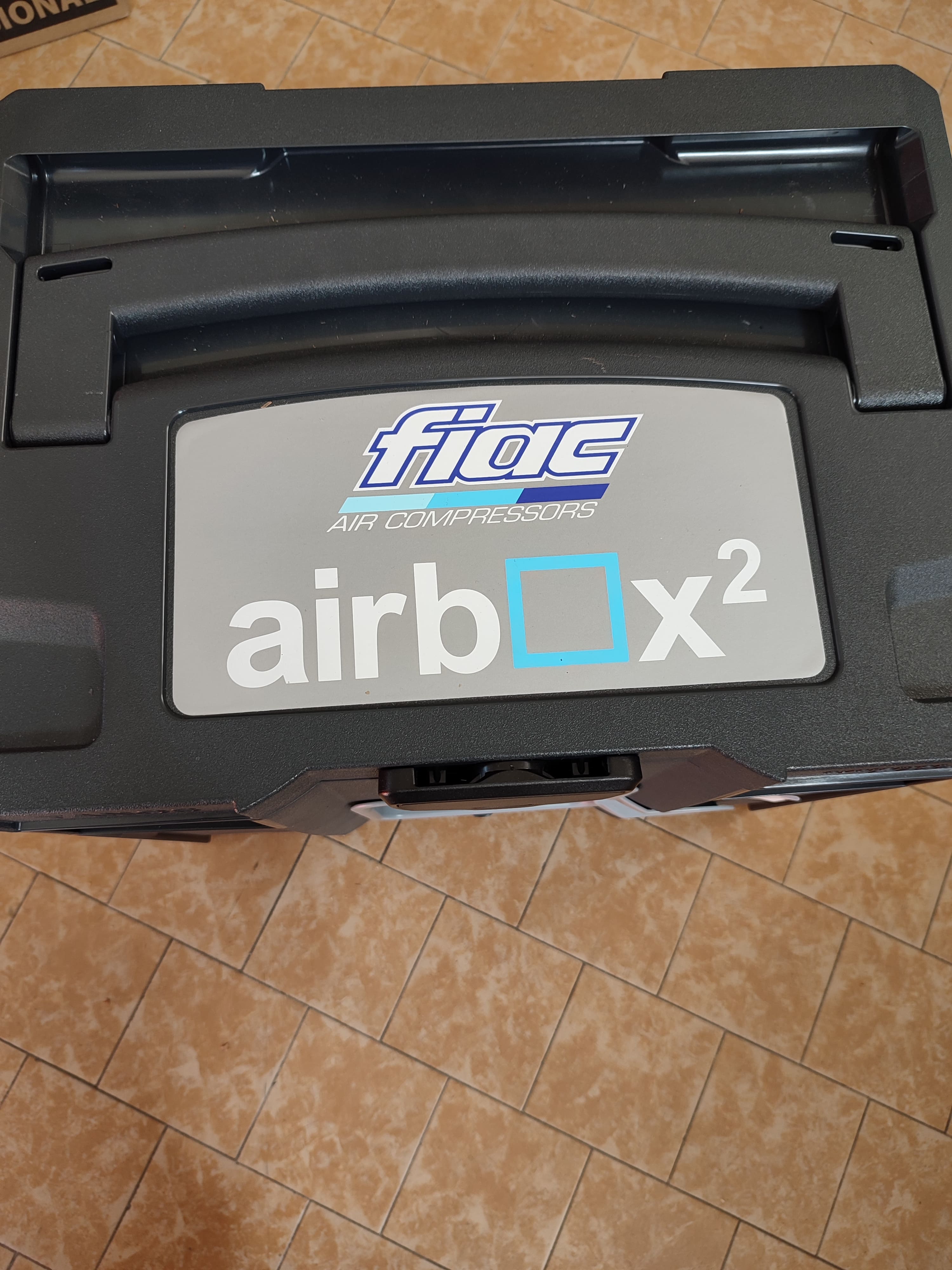 Airbox: Immagine 2